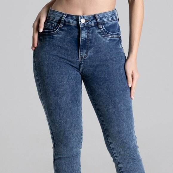 Sawary Women's Cobalt Blue Butt - Lifting Shape - Enhancing Jeans - Picture 5 of 7